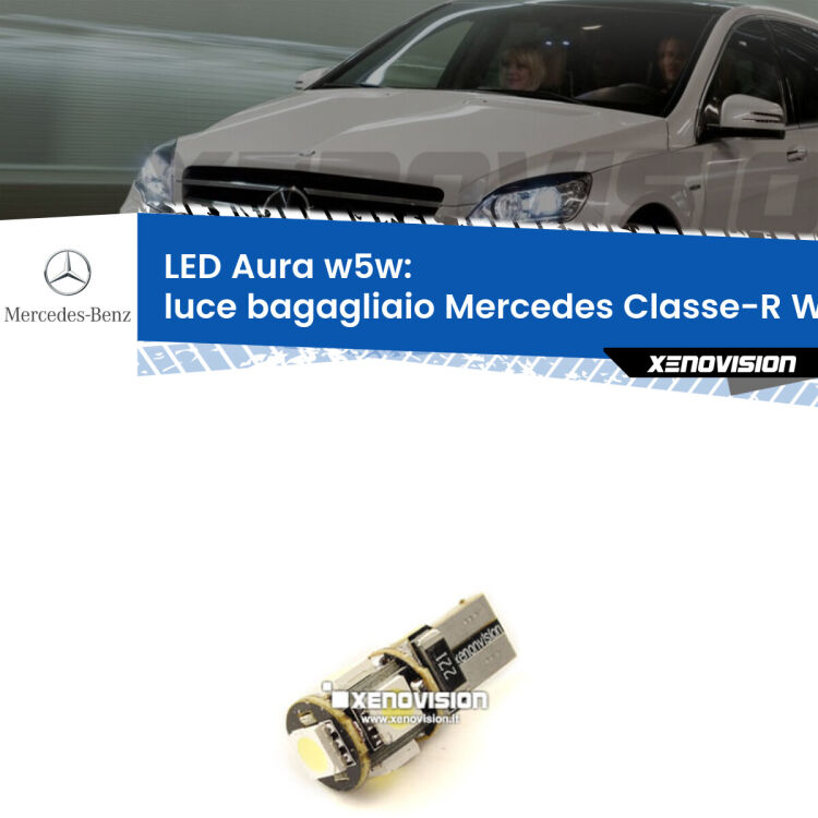 <strong>LED luce bagagliaio w5w per Mercedes Classe-R</strong> W251, V251 2006 - 2014. Una lampadina <strong>w5w</strong> canbus luce bianca 6000k modello Aura Xenovision.