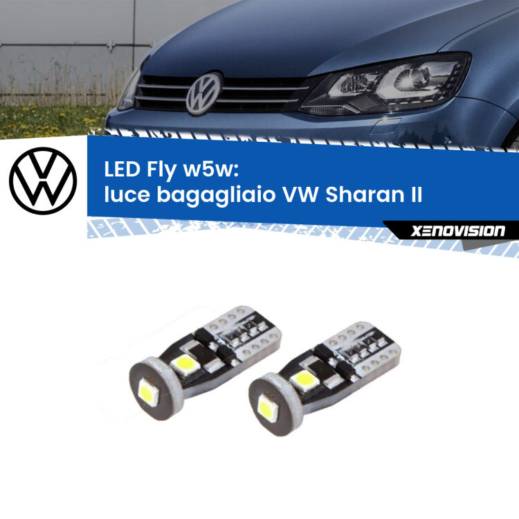 <strong>luce bagagliaio LED per VW Sharan</strong> II nel baule. Coppia lampadine <strong>w5w</strong> Canbus compatte modello Fly Xenovision.