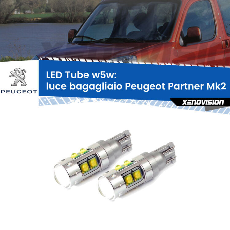 <strong>Luce Bagagliaio LED 6000k per Peugeot Partner</strong> Mk2 2008 - 2016. Lampadine <strong>W5W</strong> canbus modello Tube, luce bianco lunare, lunga durata e compatibilità.