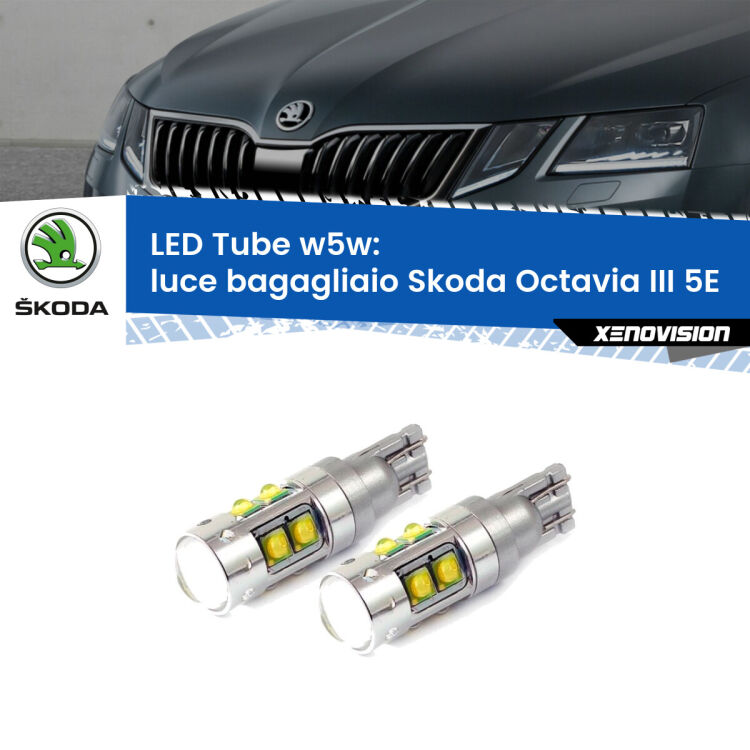 <strong>Luce Bagagliaio LED 6000k per Skoda Octavia III</strong> 5E 2012 - 2018. Lampadine <strong>W5W</strong> canbus modello Tube, luce bianco lunare, lunga durata e compatibilità.