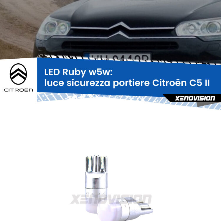 <strong>Luce Sicurezza Portiere LED per Citroën C5</strong> II 2008 - 2014: coppia led T10 a illuminazione Rossa a 360 gradi. Si inseriscono ovunque. Canbus, Top Quality.