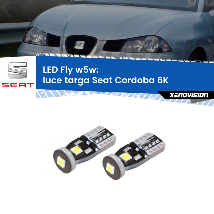 <strong>luce targa LED per Seat Cordoba</strong> 6K 1993 - 1999. Coppia lampadine <strong>w5w</strong> Canbus compatte modello Fly Xenovision.