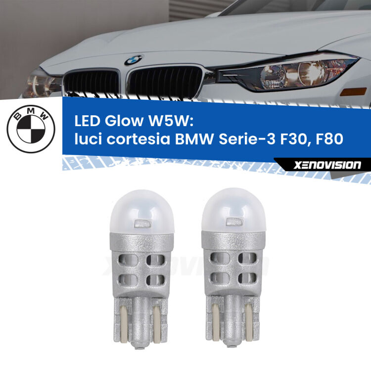 <strong>Luci Cortesia LED luce calda per BMW Serie-3</strong> F30, F80 posteriori. Coppia lampade <strong>W5W</strong> modello Glow di Xenovision.