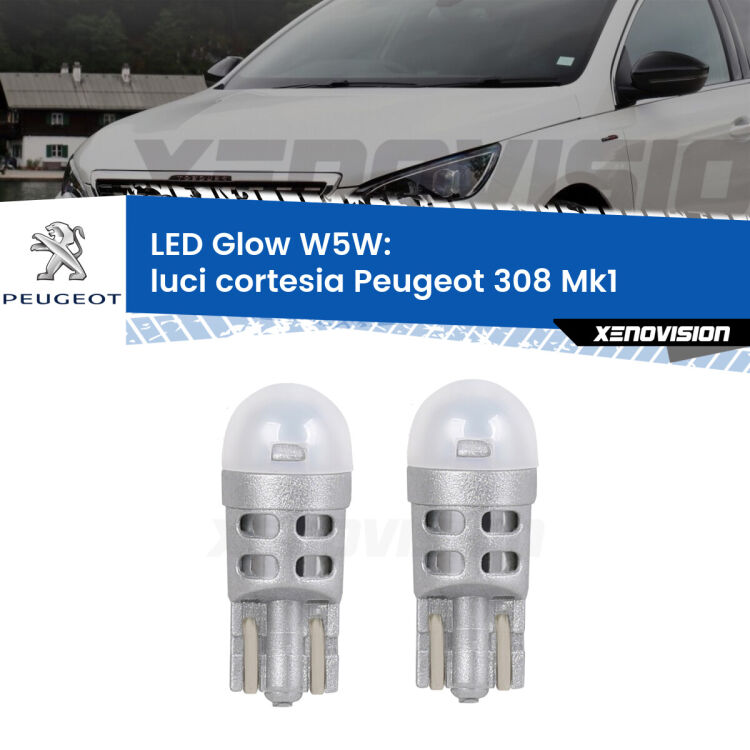 <strong>Luci Cortesia LED luce calda per Peugeot 308</strong> Mk1 2007 - 2012. Coppia lampade <strong>W5W</strong> modello Glow di Xenovision.