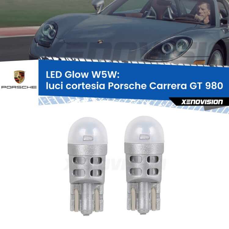 <strong>Luci Cortesia LED luce calda per Porsche Carrera GT</strong> 980 2003 - 2006. Coppia lampade <strong>W5W</strong> modello Glow di Xenovision.