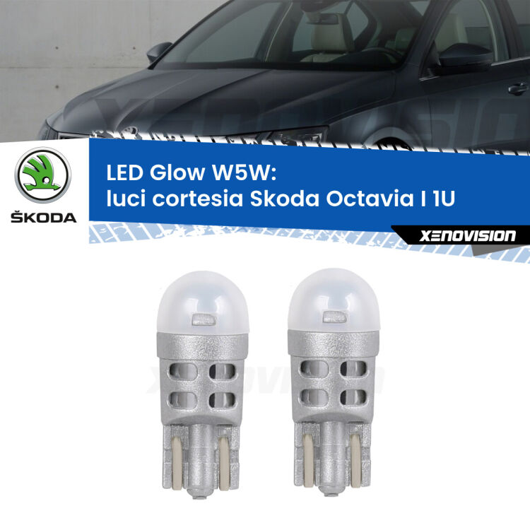 <strong>Luci Cortesia LED luce calda per Skoda Octavia I</strong> 1U posteriori. Coppia lampade <strong>W5W</strong> modello Glow di Xenovision.