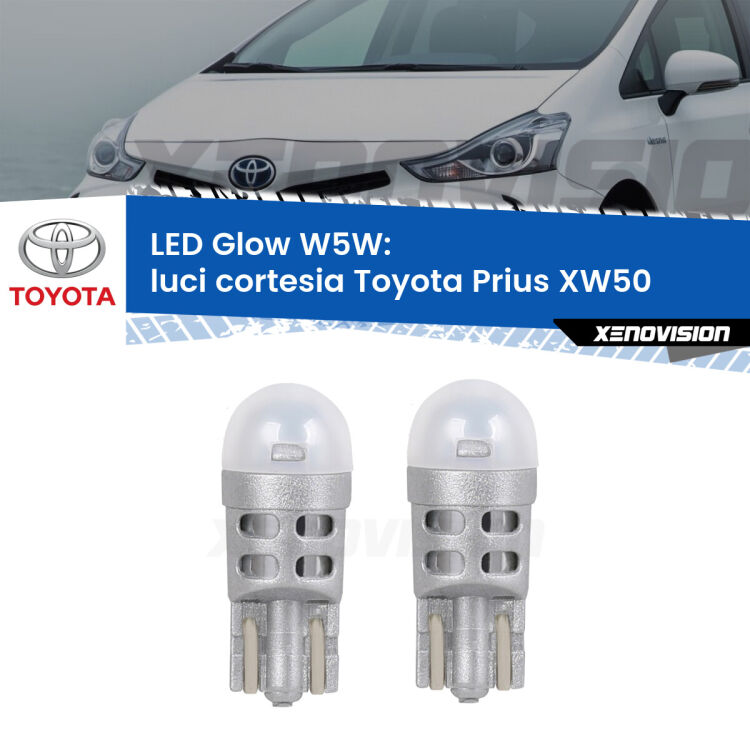 <strong>Luci Cortesia LED luce calda per Toyota Prius</strong> XW50 anteriori. Coppia lampade <strong>W5W</strong> modello Glow di Xenovision.