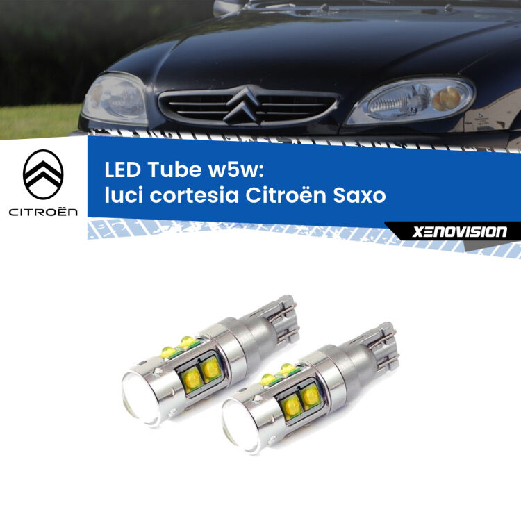 <strong>Luci Cortesia LED 6000k per Citroën Saxo</strong>  1996 - 2004. Lampadine <strong>W5W</strong> canbus modello Tube, luce bianco lunare, lunga durata e compatibilità.