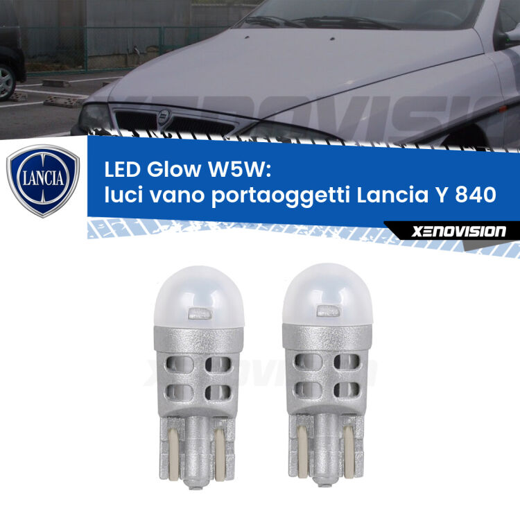 <strong>Luci Vano Portaoggetti LED luce calda per Lancia Y</strong> 840 1995 - 2003. Coppia lampade <strong>W5W</strong> modello Glow di Xenovision.