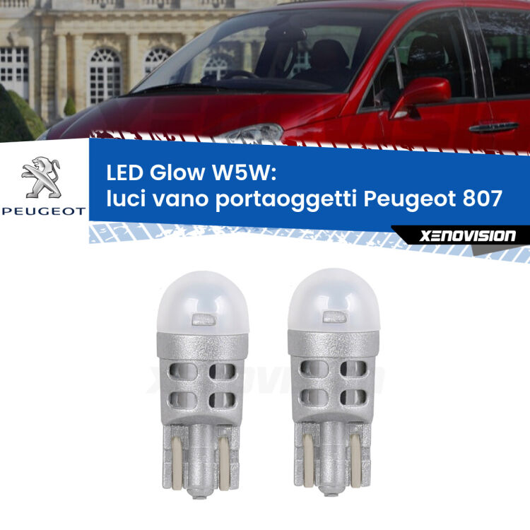 <strong>Luci Vano Portaoggetti LED luce calda per Peugeot 807</strong>  2002 - 2010. Coppia lampade <strong>W5W</strong> modello Glow di Xenovision.