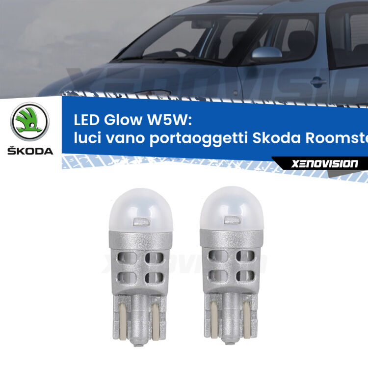 <strong>Luci Vano Portaoggetti LED luce calda per Skoda Roomster</strong> 5J 2006 - 2015. Coppia lampade <strong>W5W</strong> modello Glow di Xenovision.