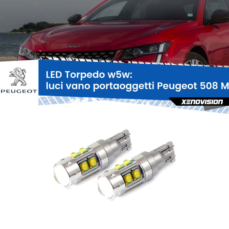 <strong>Luci Vano Portaoggetti LED 6000k per Peugeot 508</strong> Mk1 2010 - 2017. Lampadine <strong>W5W</strong> canbus modello Tube, luce bianco lunare, lunga durata e compatibilità.