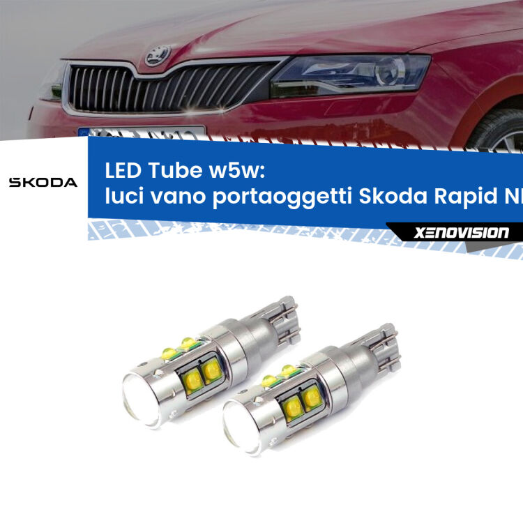 <strong>Luci Vano Portaoggetti LED 6000k per Skoda Rapid</strong> NH3 2012 - 2021. Lampadine <strong>W5W</strong> canbus modello Tube, luce bianco lunare, lunga durata e compatibilità.