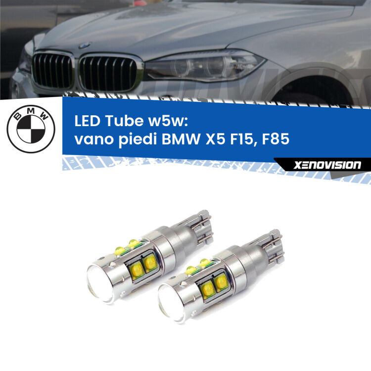 <strong>Vano Piedi LED 6000k per BMW X5</strong> F15, F85 2014 - 2018. Lampadine <strong>W5W</strong> canbus modello Tube, luce bianco lunare, lunga durata e compatibilità.