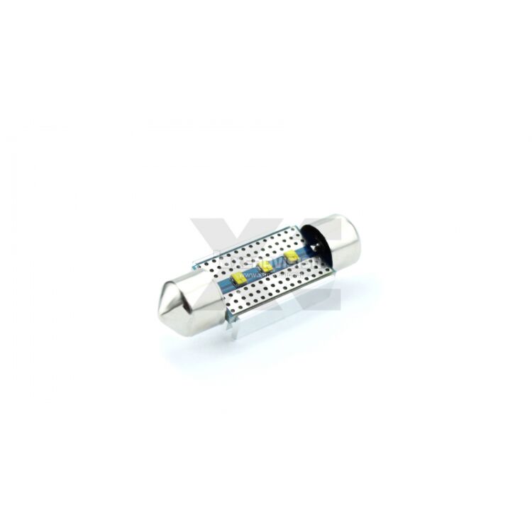 FINE SERIE: NO GARANZIA <p>C5W LED 36mm con 3 Chip PHILIPS per un'illuminazione incredibilmente potente e pura. Un vero gioiello.</p>